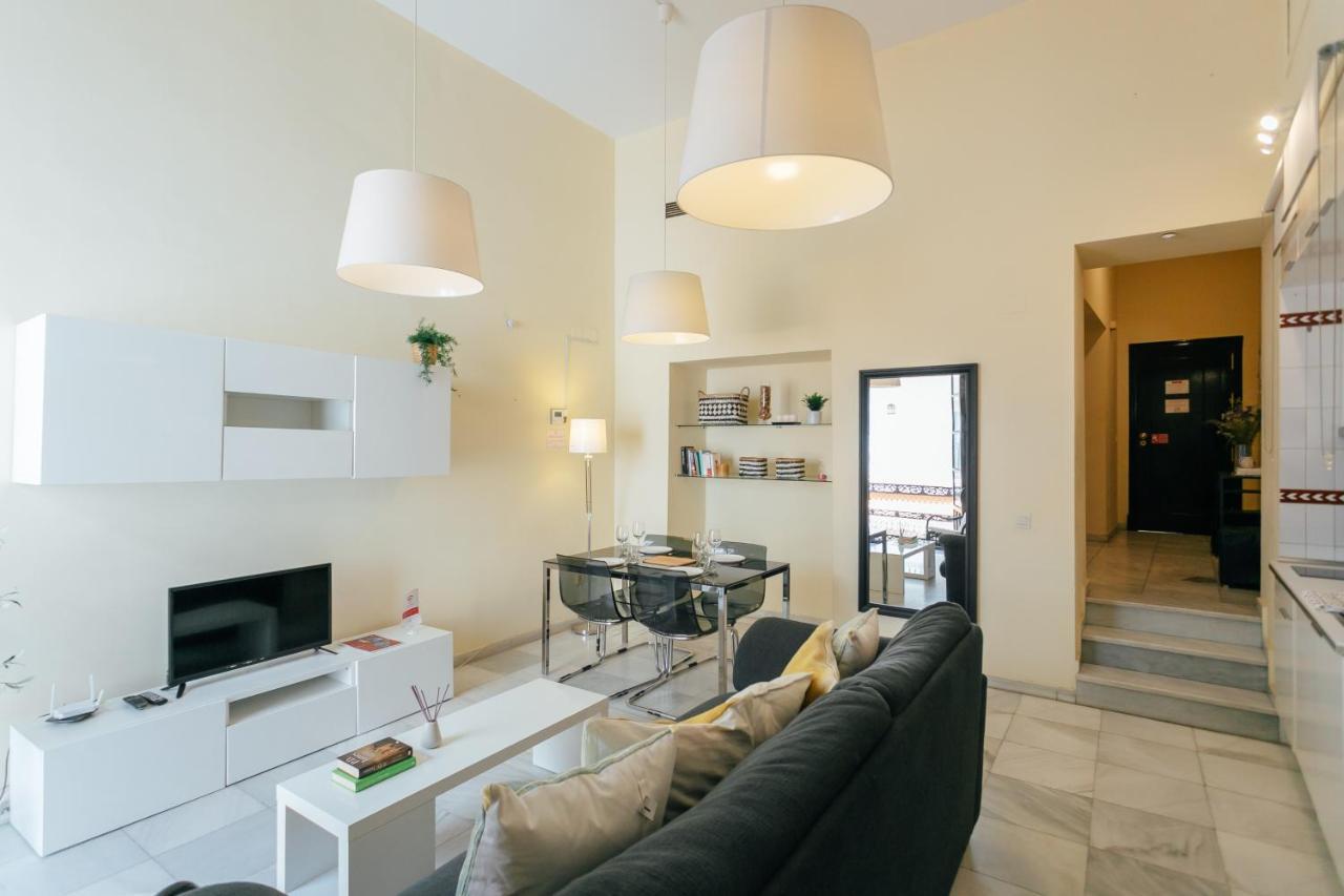 Alohamundi San Vicente Apartamento Sevilha Exterior foto